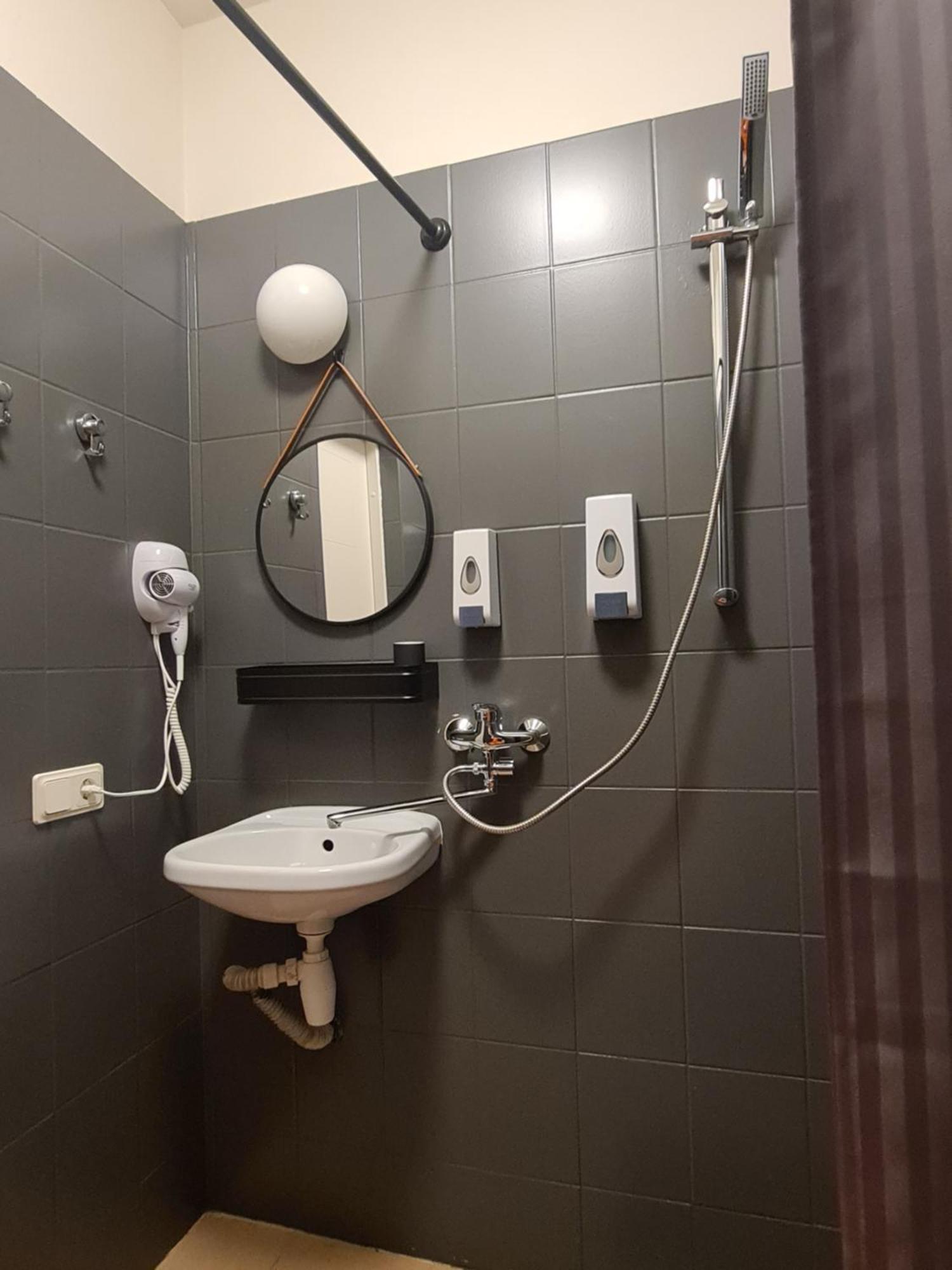 Guest House Kaktus Riga Oda fotoğraf